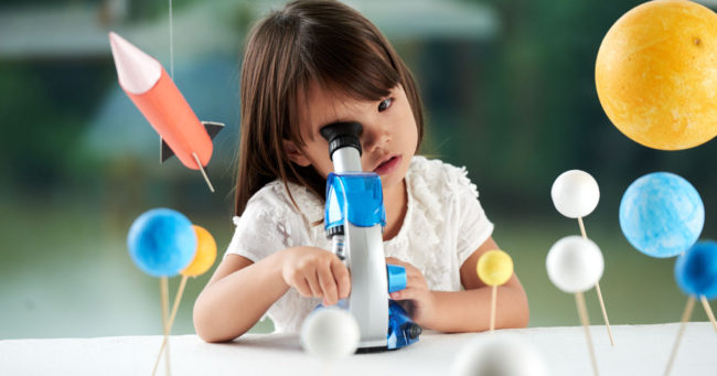 early-childhood-educators-learn-how-to-build-a-world-class-stem-playworld